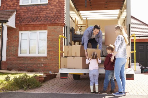 Self storage units in Carshalton for homes and businesses
